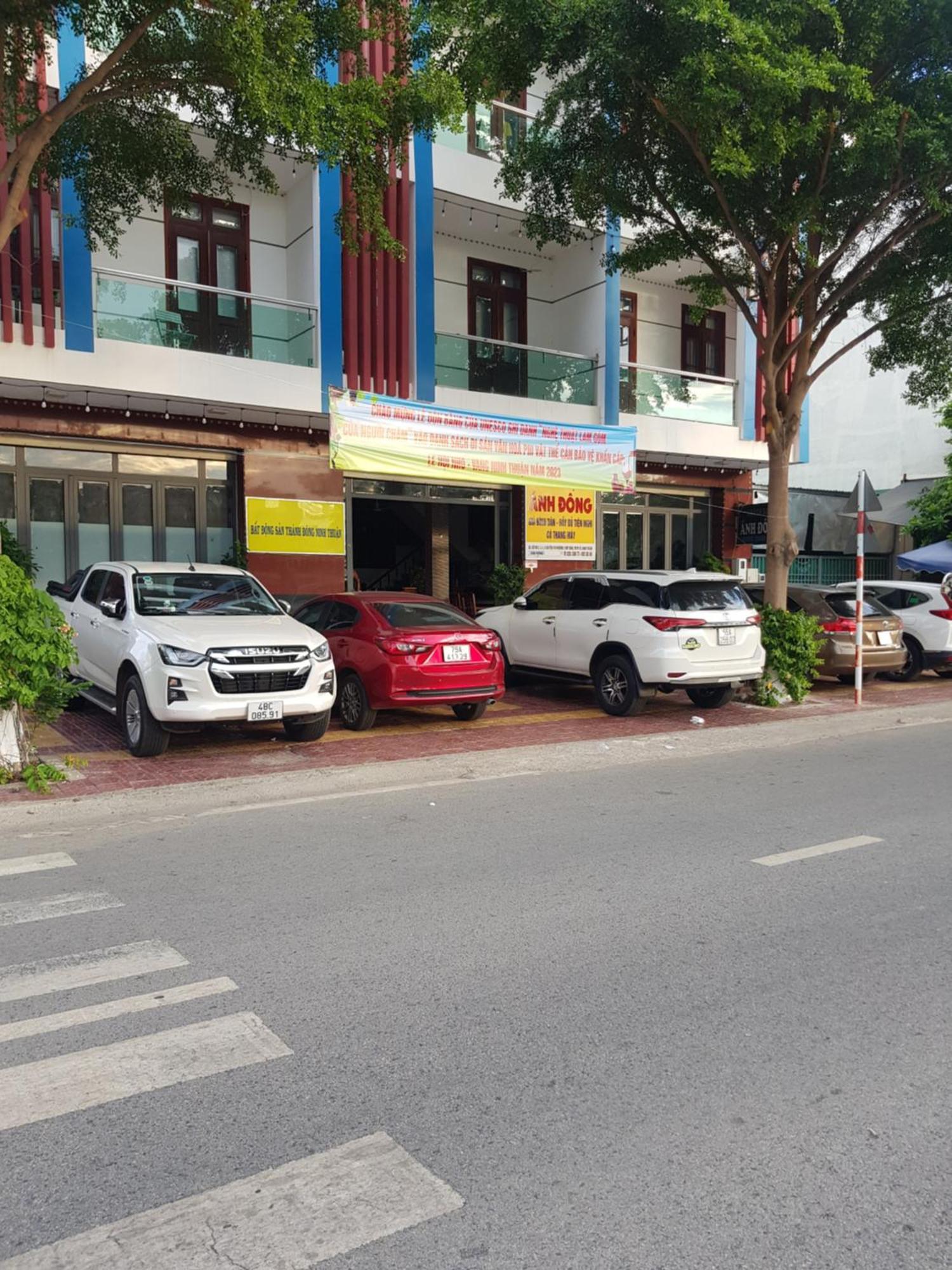 Khach San Anh Dong Hotel Phan Rang Buitenkant foto